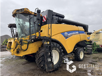 Cosechadora de granos NEW HOLLAND CX series