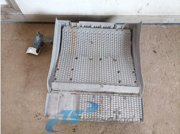 Pieza universal para Camión Mercedes-Benz Poritiib A9305200120: foto 2