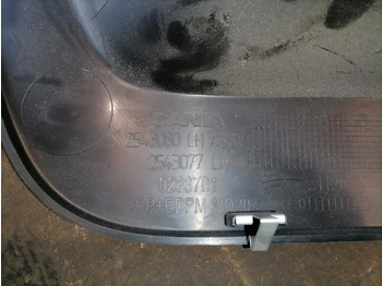 Pieza universal para Camión Scania Salongi plastik 2543080: foto 4