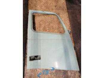 Puerta y piezas VOLVO