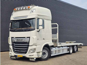 Grua de remolque autos DAF