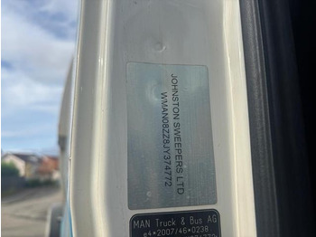 Barredora vial MAN TGM18.290: foto 5