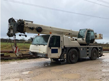Grúa todo terreno TEREX