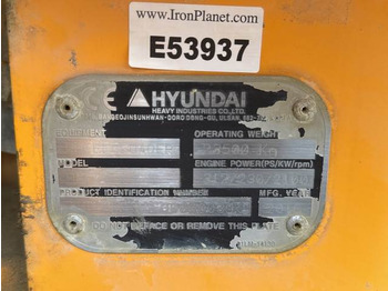 Cargadora de ruedas Hyundai HL970: foto 5