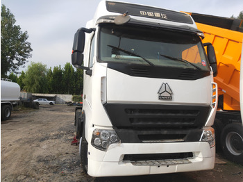Cabeza tractora SINOTRUK HOWO