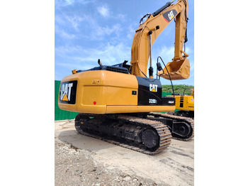 Excavadora de cadenas CATERPILLAR 320D2