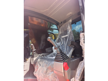 Excavadora de cadenas DOOSAN DX225LCA DX225 LC-9C: foto 4 Excavadora de cadenas DOOSAN DX225LCA DX225 LC-9C: foto 4