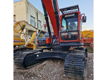 Excavadora de cadenas DOOSAN DX300LC: foto 5