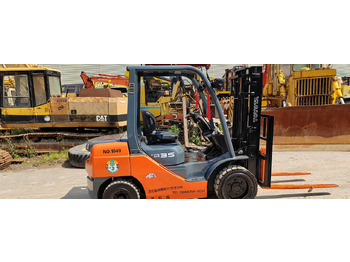 Carretilla elevadora TOYOTA