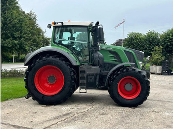 Tractor FENDT 828 Vario