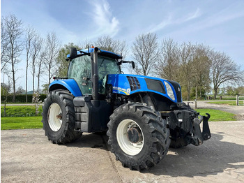 Tractor NEW HOLLAND T8