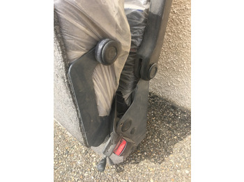 Recambio para Autobús 404: foto 2