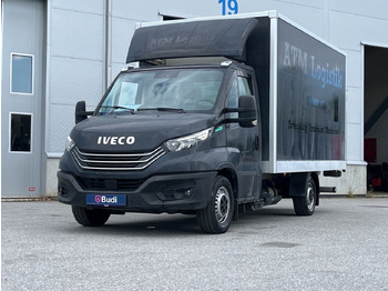 Furgoneta caja cerrada IVECO Daily