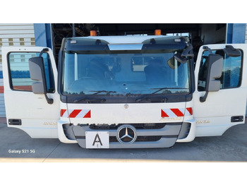 Cabina para Camión Mercedes-Benz CAB ACTROS SHORT EURO 5 A 9416002005 Mercedes-Benz MP3 ACTROS: foto 5 Cabina para Camión Mercedes-Benz CAB ACTROS SHORT EURO 5 A 9416002005 Mercedes-Benz MP3 ACTROS: foto 5