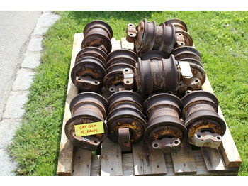 Oruga - Rodillos para Maquinaria de construcción Caterpillar D 4-H: foto 2