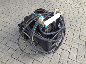 Cabrestante para Autogrúa Grove GMK 6400 rigging winch: foto 4