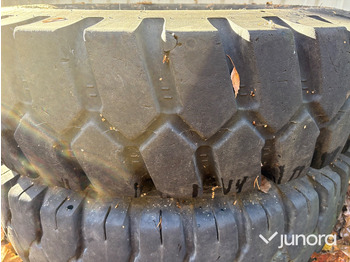 Rueda completa para Maquinaria de construcción Däck & fälg - Till hjulgrävare Mitas: foto 3