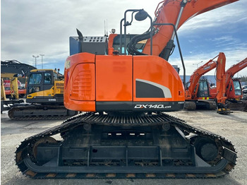 Excavadora de cadenas Doosan DX 140 LCR-5 metsäalusta: foto 5