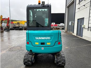 Miniexcavadora Sunward SWE25F KUIN UUSI: foto 3