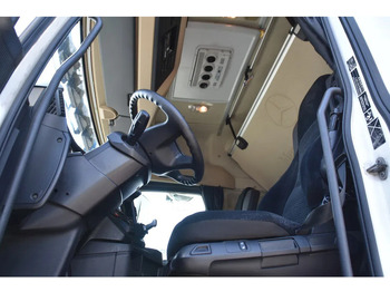 Cabeza tractora Mercedes-Benz Actros 1942 4x2 - ADR FL - 641 TKM - PTO - PARK. AIRCO - 2 BEDS - ALCOA'S - GOOD CONDITION -: foto 4