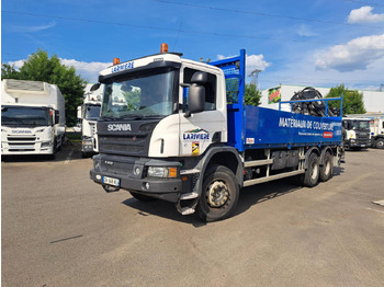 Camión chasis SCANIA P 410