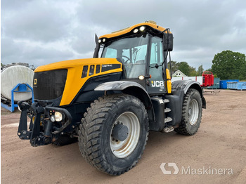 Tractor JCB