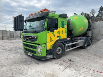 Camión hormigonera VOLVO FM