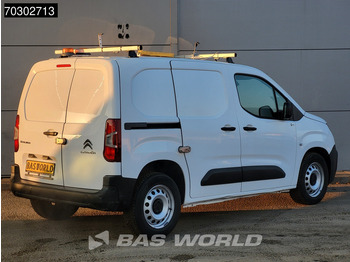 Furgoneta pequeña Citroën Berlingo 130pk Emissievrij Automaat Benzine L1H1 Navi Airco Cruise Parkeersensoren Imperiaal L1 Kompakt Airco Cruise control: foto 3 Furgoneta pequeña Citroën Berlingo 130pk Emissievrij Automaat Benzine L1H1 Navi Airco Cruise Parkeersensoren Imperiaal L1 Kompakt Airco Cruise control: foto 3