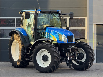 Tractor NEW HOLLAND T6000