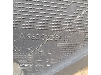 Suspensión de cabina para Camión Mocowanie resora/ wspornik LEFT Mercedes-Benz ACTROS MP4 A9603223901  Mercedes-Benz A9603223901: foto 2 Suspensión de cabina para Camión Mocowanie resora/ wspornik LEFT Mercedes-Benz ACTROS MP4 A9603223901  Mercedes-Benz A9603223901: foto 2