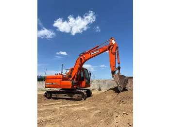 Excavadora de cadenas DOOSAN