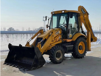 Retroexcavadora JCB 3CX