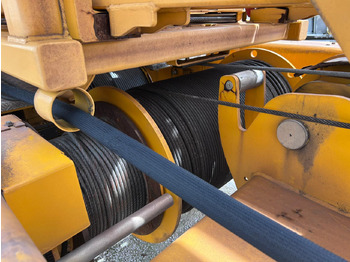 Grúa automontante POTAIN IGO T130: foto 3 Grúa automontante POTAIN IGO T130: foto 3