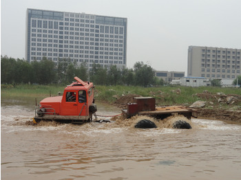 Equipo de apoyo en tierra Amphibious truck Swamp truck  Used for: swamps, beaches, rivers, wetland material transportation, rescue and oil exploration: foto 3
