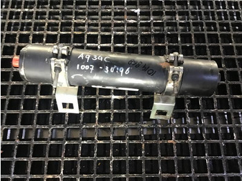 Cilindro hidráulico LIEBHERR