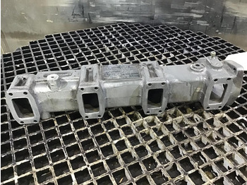 Tubo de admisión de aire LIEBHERR