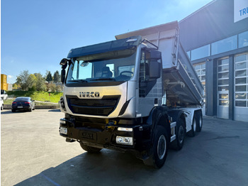 Camión volquete IVECO