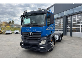 Camión chasis MERCEDES-BENZ Actros 2545