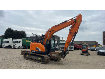 Excavadora de cadenas DOOSAN DX140LCR-5