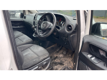 Furgón MERCEDES-BENZ VITO 110 CDI Progressive: foto 5