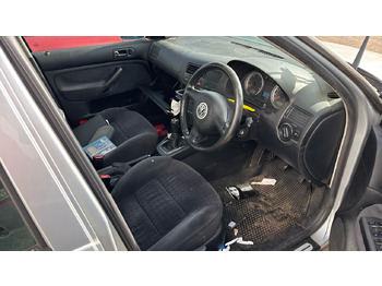 Hatchback VOLKSWAGEN BORA 1.8 SE TDI: foto 5