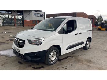Furgoneta pequeña Vauxhall Combo Cargo 2300 1.5 TURBO D 100PS: foto 2 Furgoneta pequeña Vauxhall Combo Cargo 2300 1.5 TURBO D 100PS: foto 2