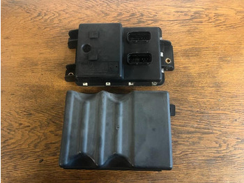 Unidad de control IVECO Multiplex System Rear Frame Computer Steuergerät 504280976: foto 4 Unidad de control IVECO Multiplex System Rear Frame Computer Steuergerät 504280976: foto 4