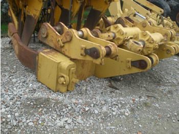 Escarificador CATERPILLAR