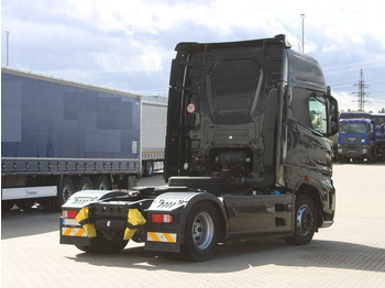 Cabeza tractora Ford F-MAX 12S, EURO 6, NAVIGATION: foto 4 Cabeza tractora Ford F-MAX 12S, EURO 6, NAVIGATION: foto 4