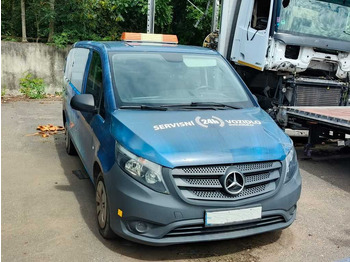 Furgoneta pequeña MERCEDES-BENZ Vito 116