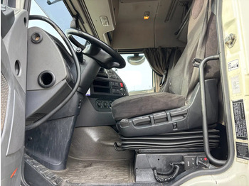 Cabeza tractora DAF XF 460 Spacecab Euro 6: foto 5