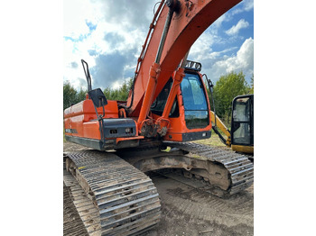 Excavadora de cadenas DOOSAN DX225LC