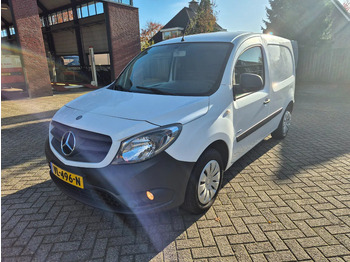Furgoneta pequeña MERCEDES-BENZ Citan 108 CDI