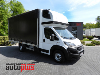 Furgoneta con lona FIAT Ducato